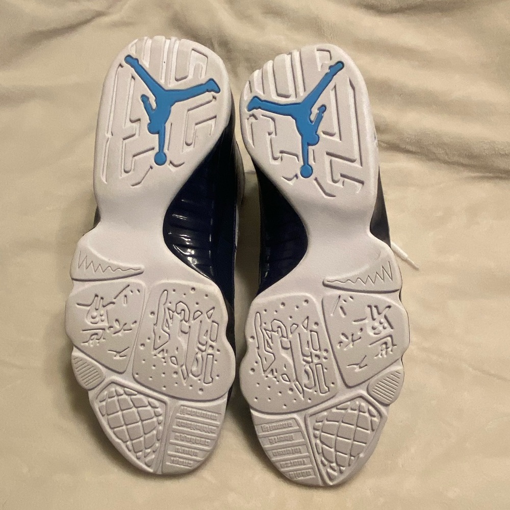 Air Jordan 9